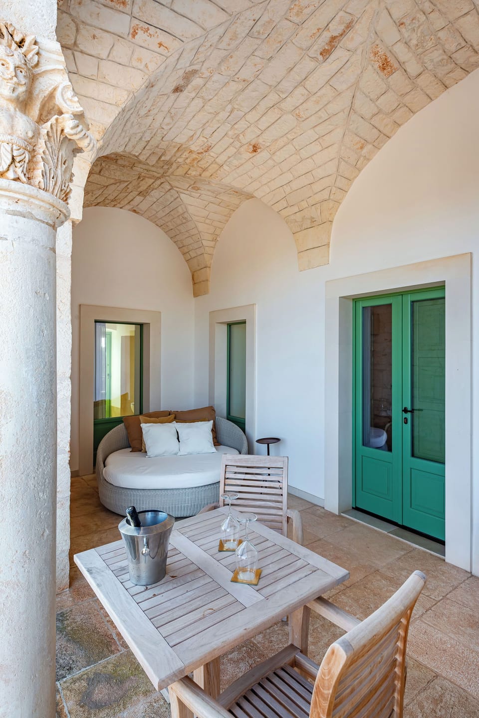 Panoramic Suite, 1 King Bed | Terrace/patio