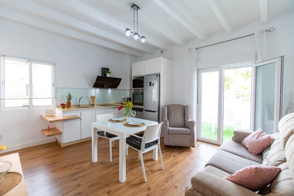 Exclusive Apartment | Living area | TV, Netflix, streaming services