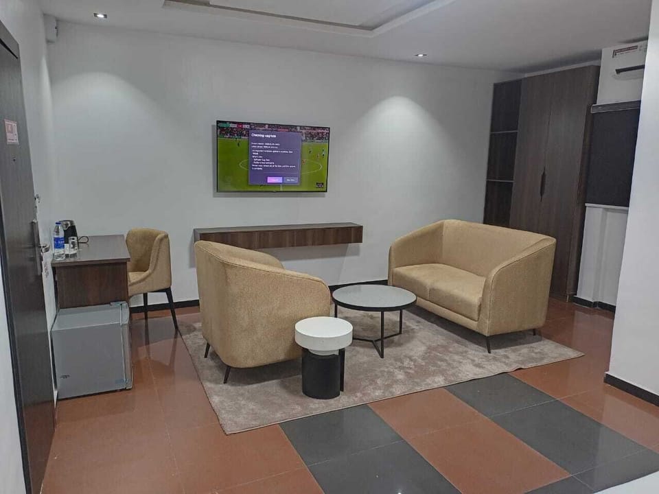 Executive Room | Living area