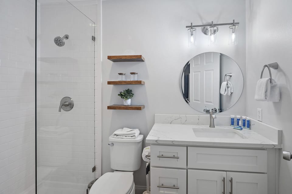 Full Bathroom on 2nd Floor