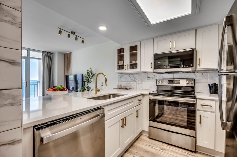 Full Kitchen