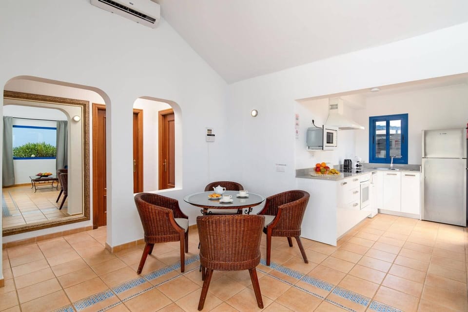 Villa Seasol 2 image