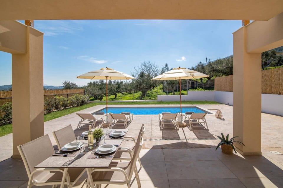 Villa Riza Sun image