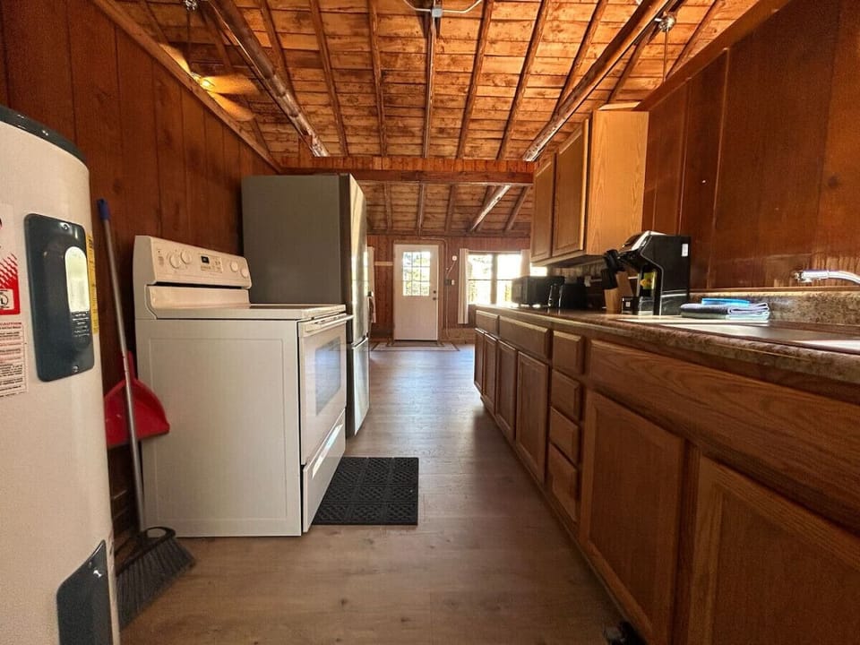 Full stocked kitchen for your culinary adventures