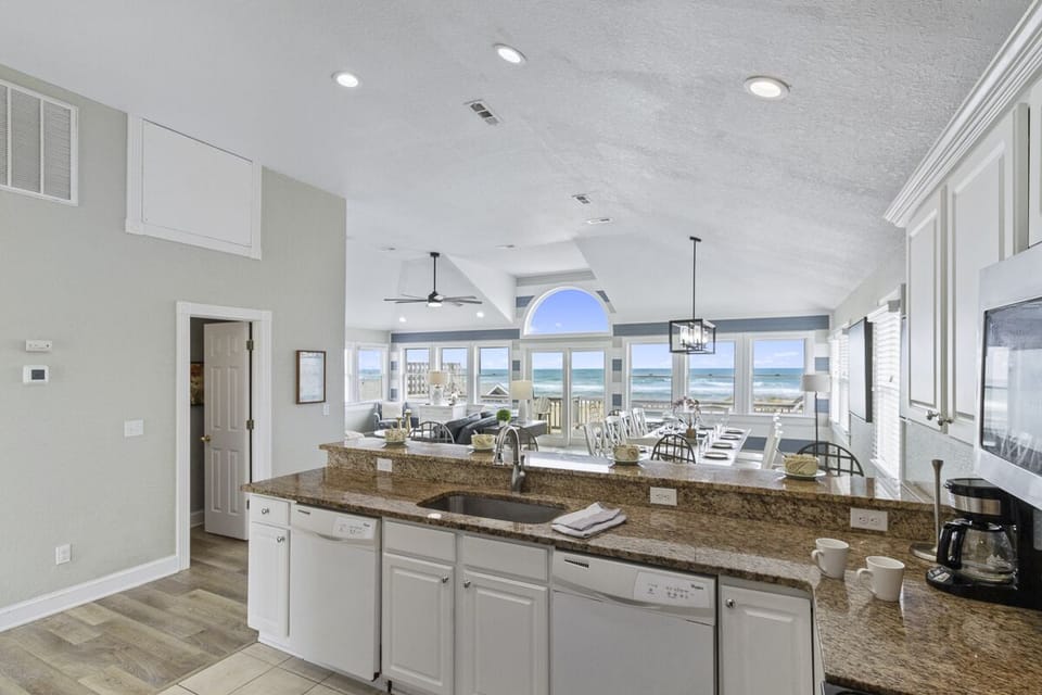 Top Level Kitchen