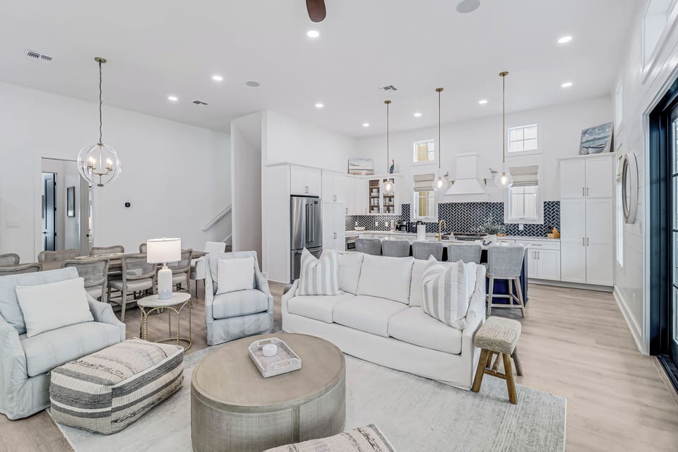 House (5 Bedrooms) | Interior