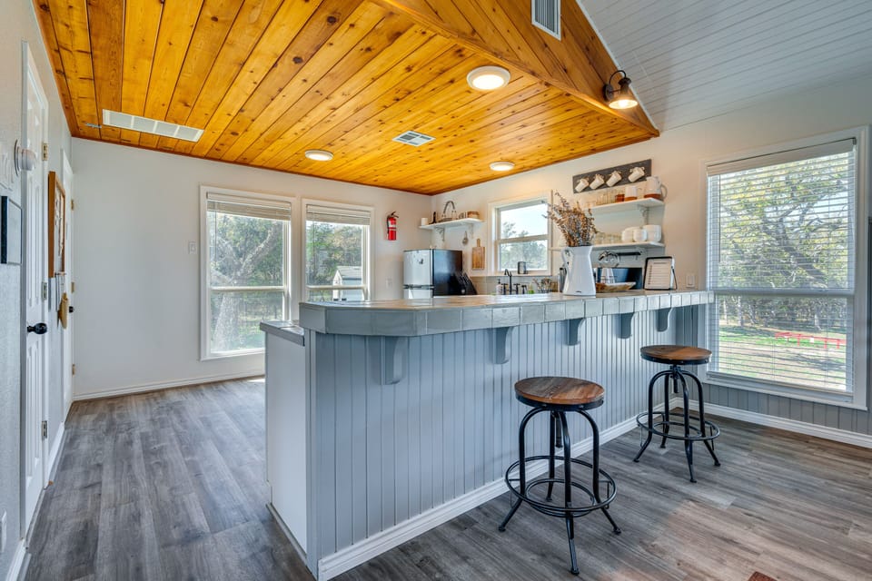 Kitchen | 2nd Floor | Keurig Coffee Maker | Toaster