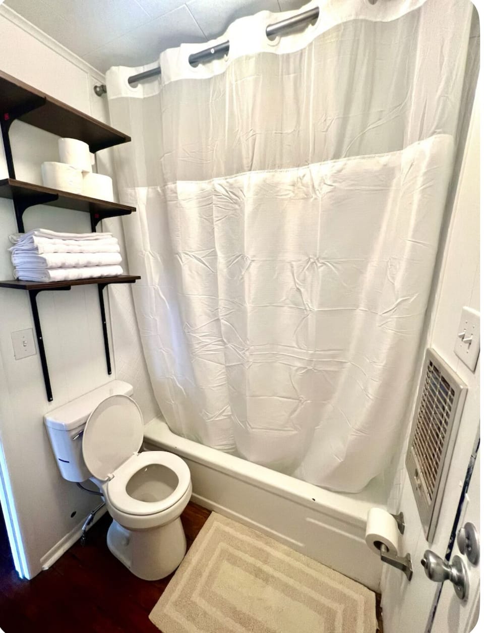 2nd bathroom -tub/shower and toilet 