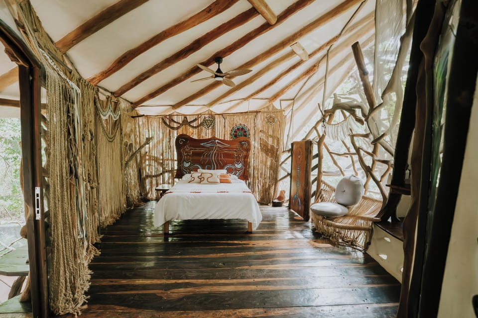 Design Tree House, Garden Area | 3 bedrooms, WiFi (free)
