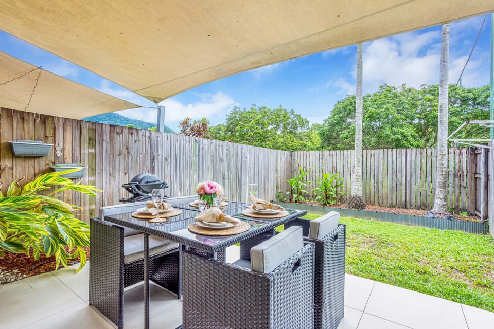 Comfort Apartment | Terrace/patio