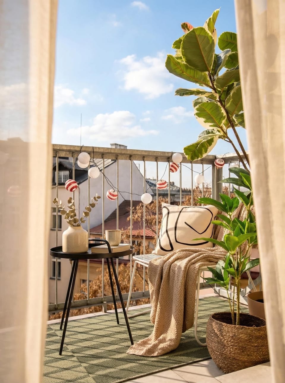 The balcony