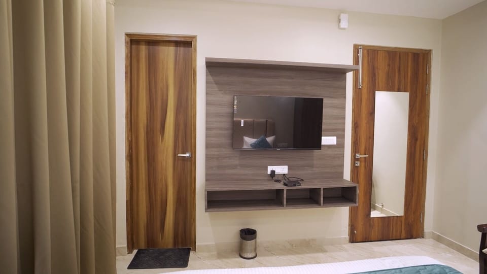Deluxe Room | Free WiFi