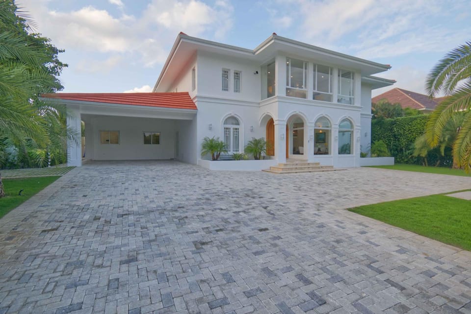 House, Smoking | 6 bedrooms
