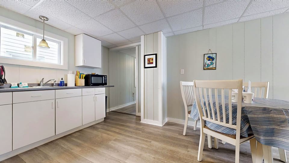Bright kitchen