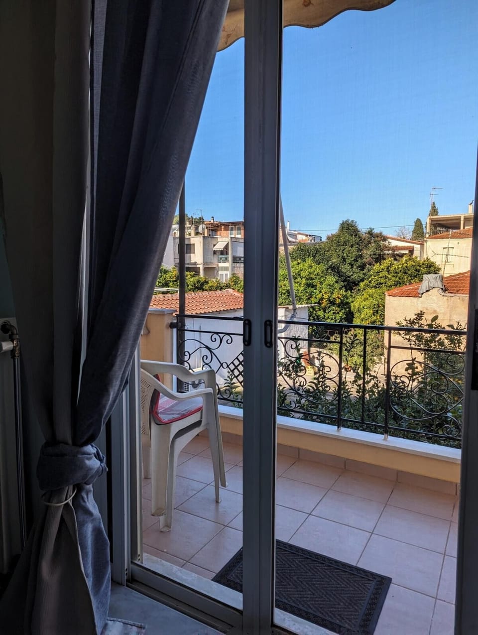 Apartment | 2 bedrooms, desk