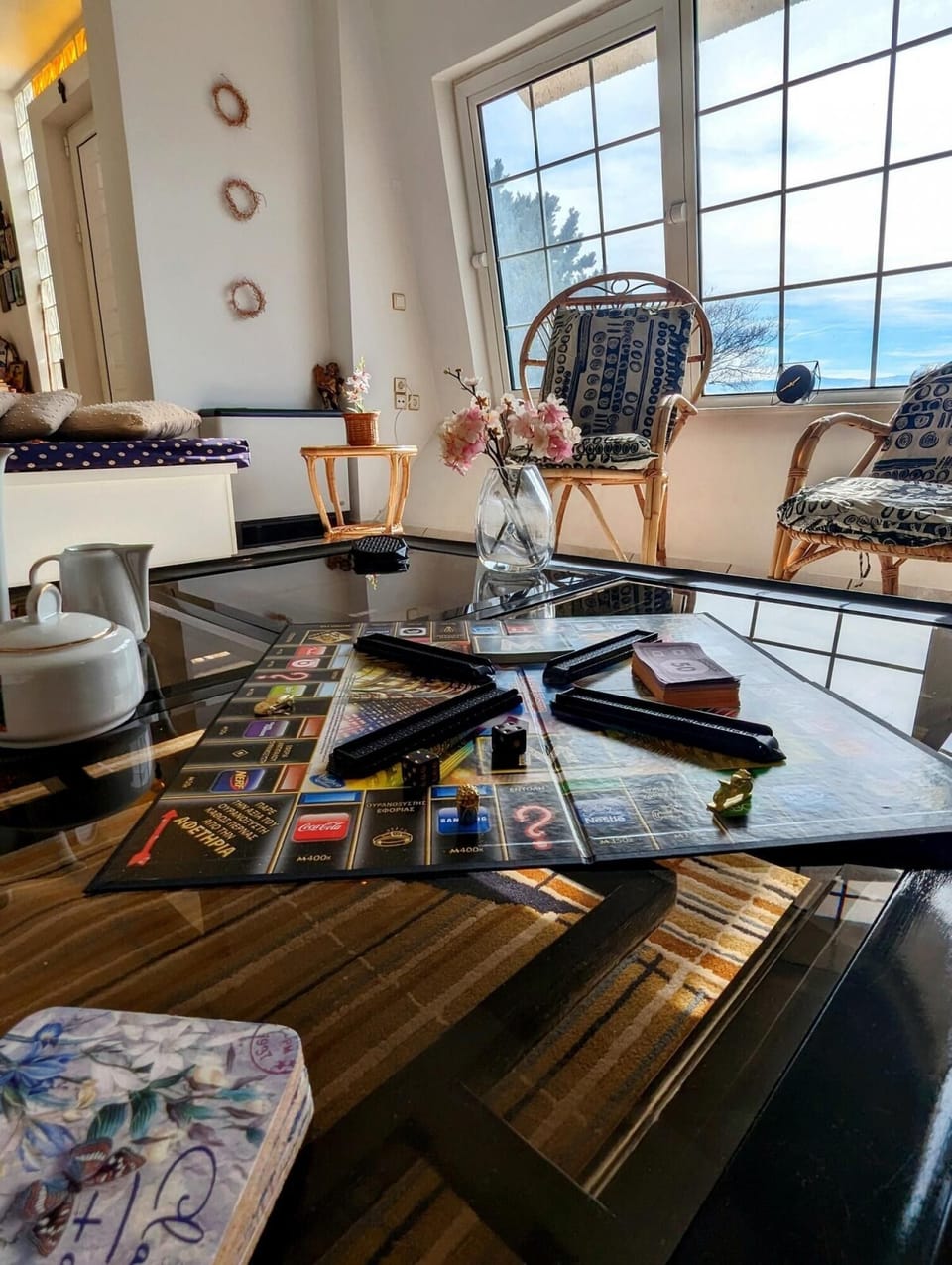 House | 3 bedrooms, desk