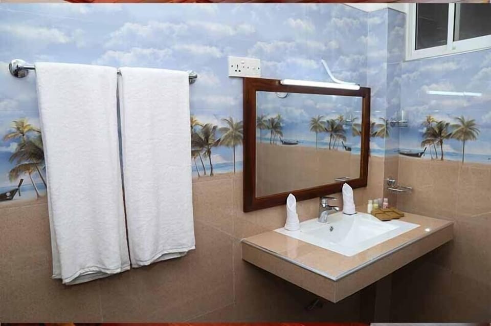 Free toiletries, bidet
