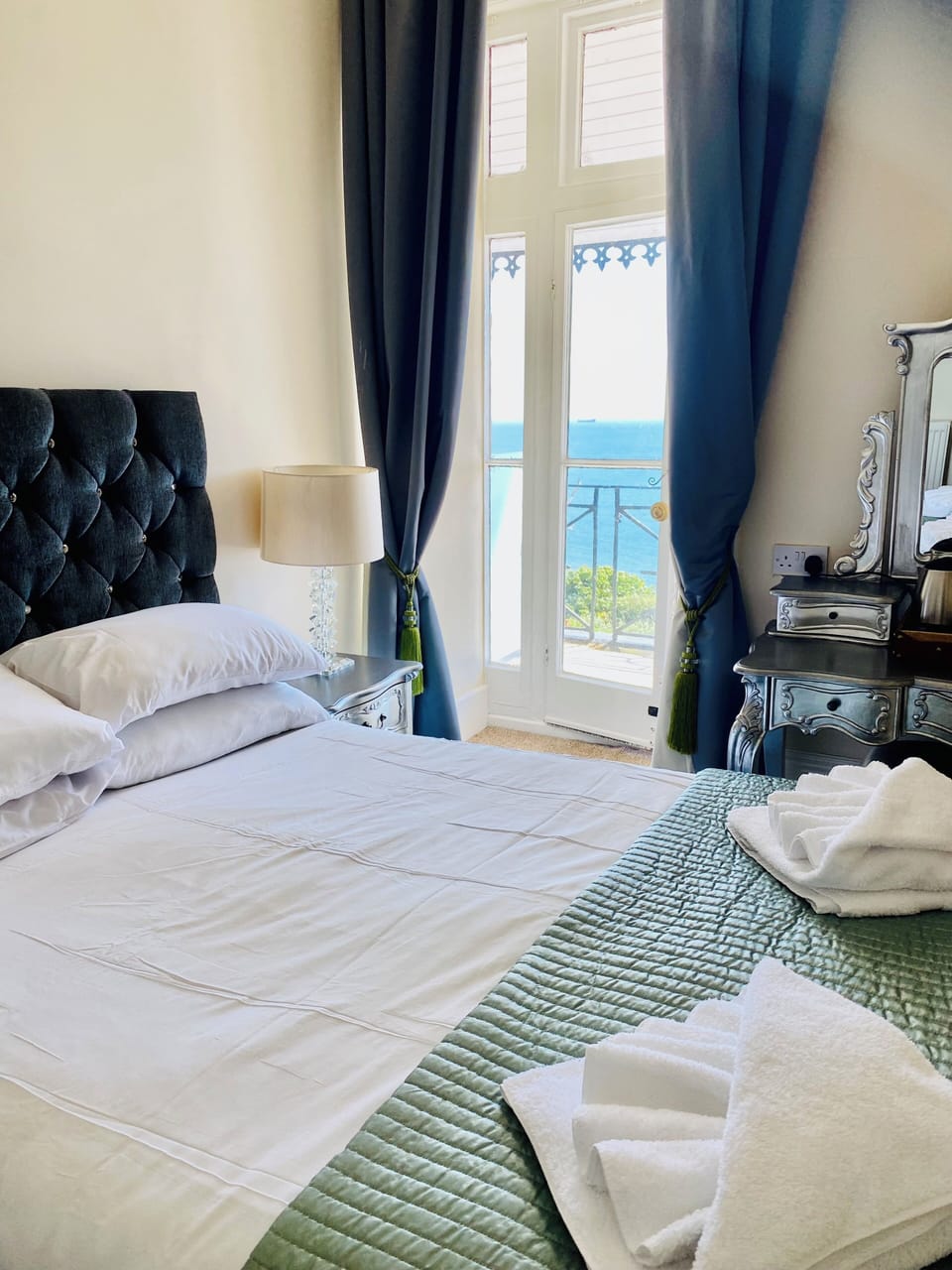 Balcony Sea View Double Room 203 | Iron/ironing board (on request), WiFi (free), bed sheets