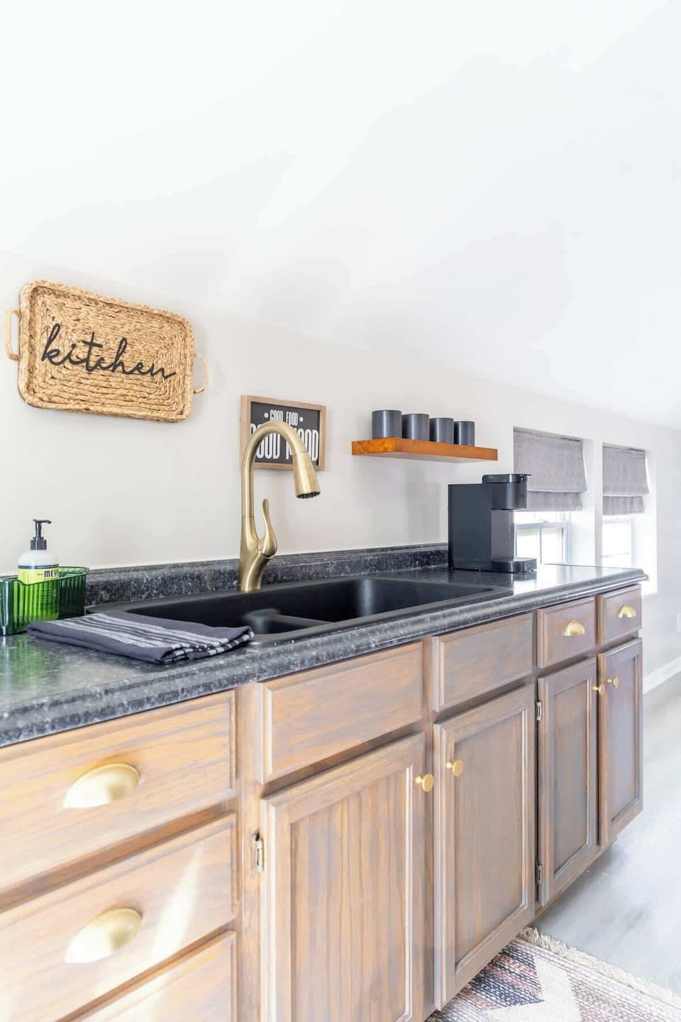 Kitchenette.