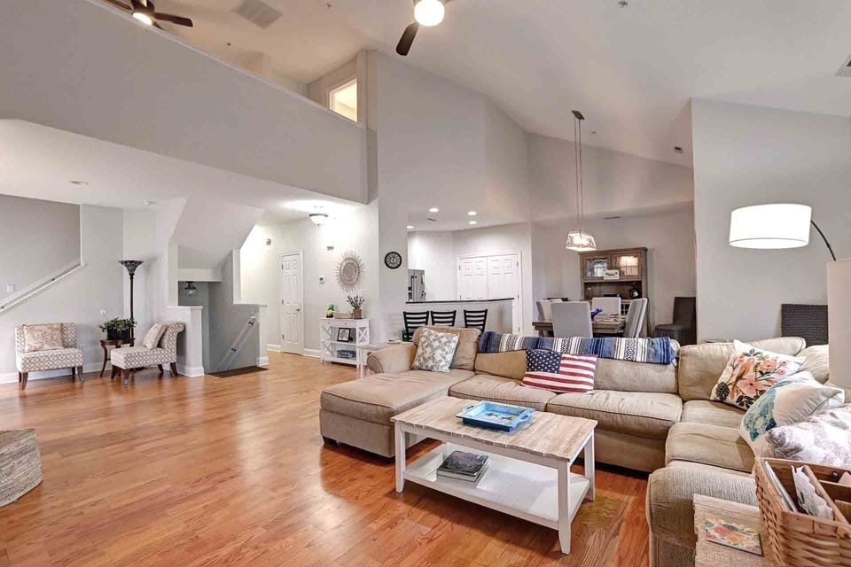  Main Living Area