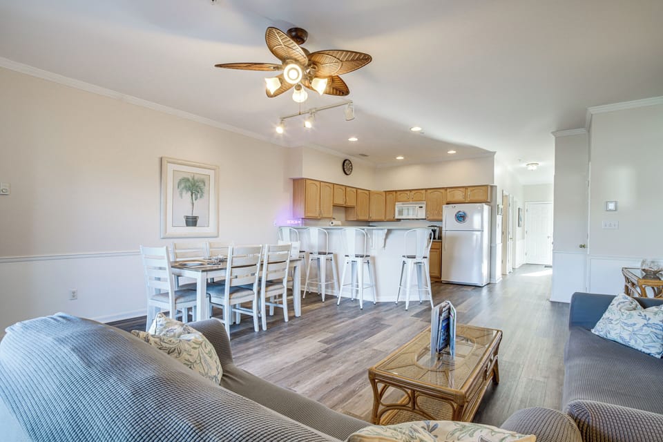Apartment (3 Bedrooms) | Front of property