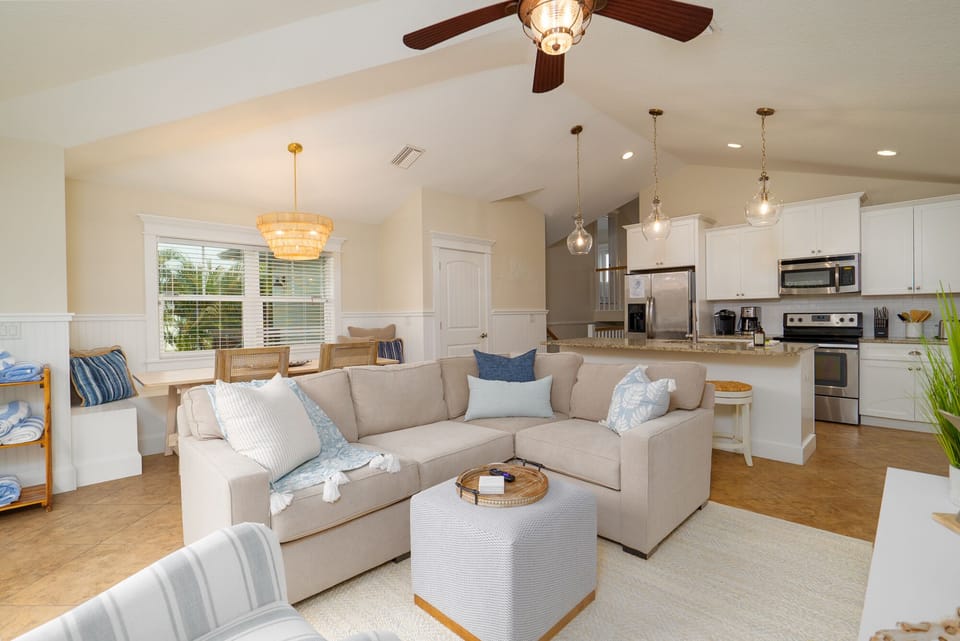 The open concept of this room makes for the perfect way to spend time together!