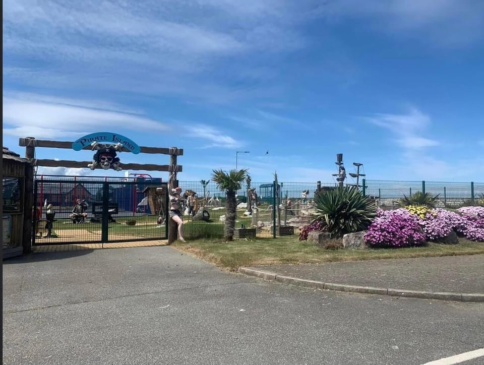 Chalet | Property grounds