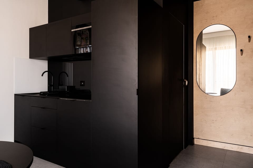 Private kitchenette