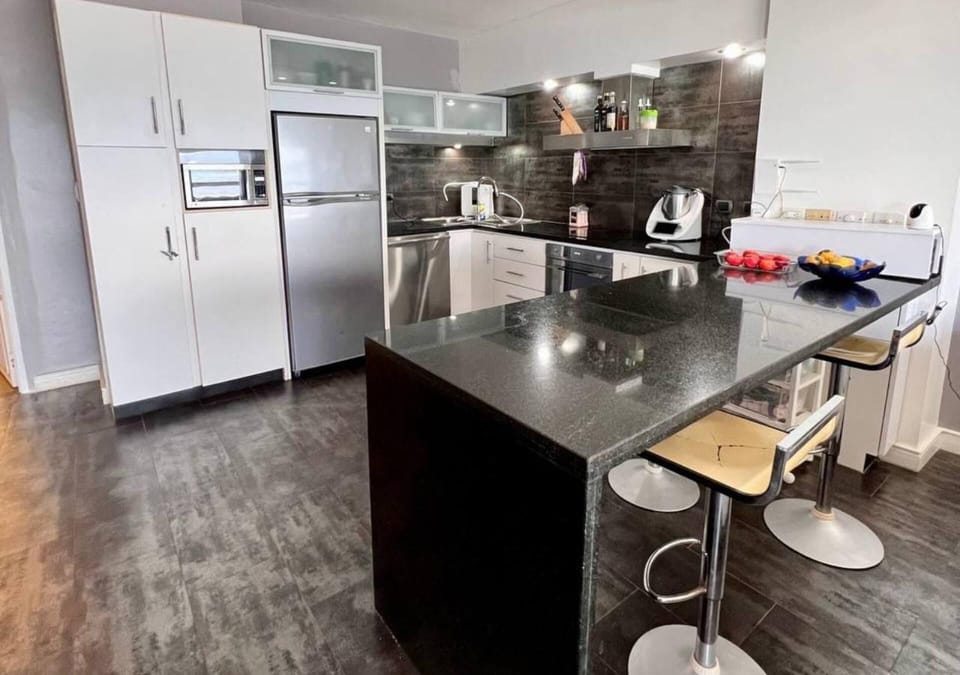 Apartment | Private kitchen | Fridge, microwave, oven, stovetop