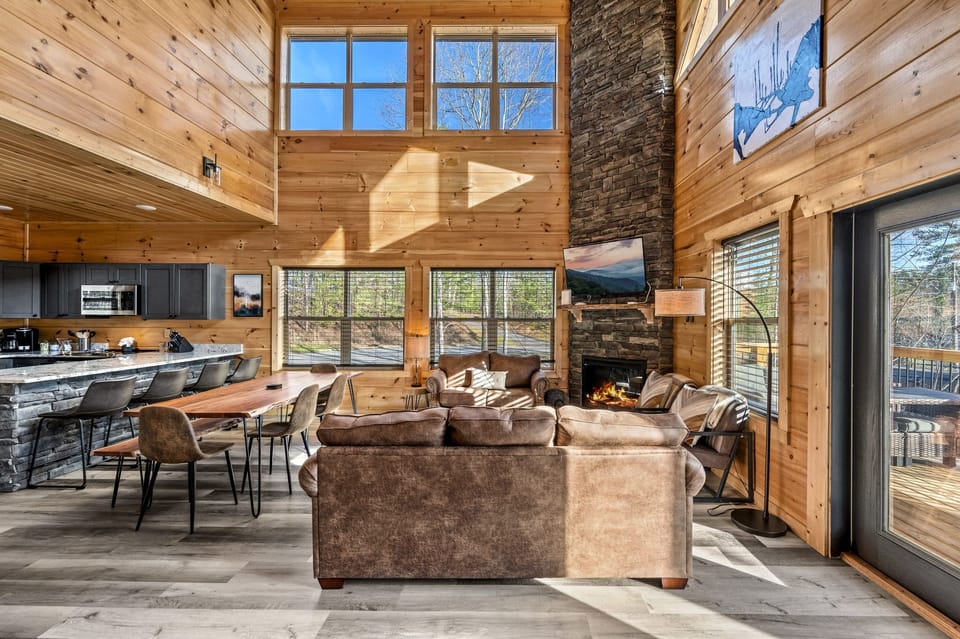 Calling Mountains' cozy living area