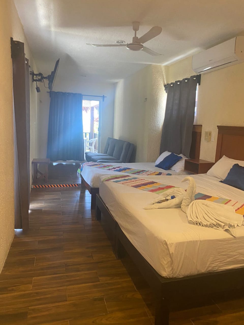 Family Room, Balcony, Sea View | Living area | Smart TV