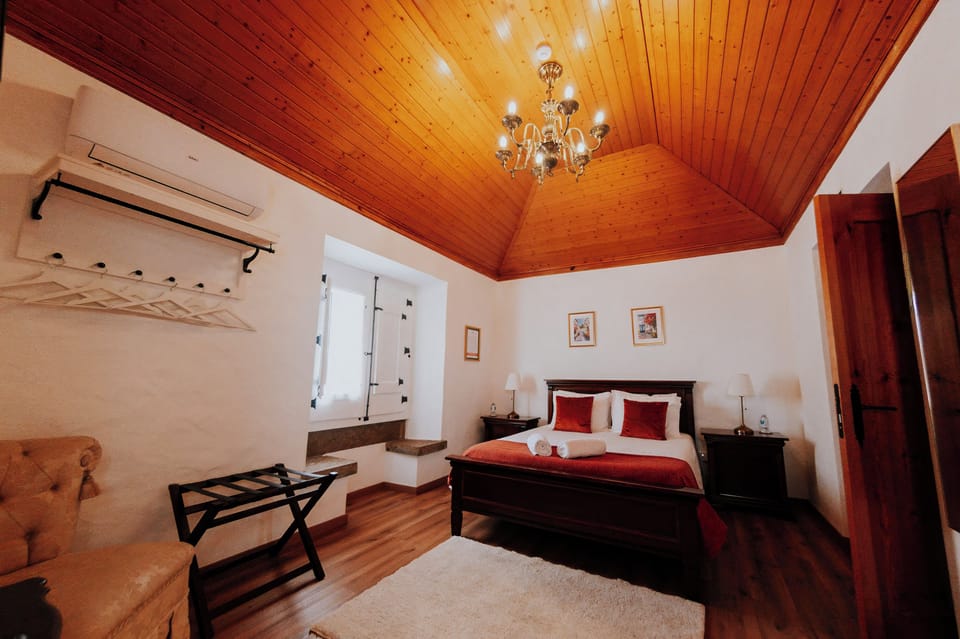 Deluxe Double Room, 4 Bedrooms, Private Bathroom, Garden Area | Premium bedding, free WiFi