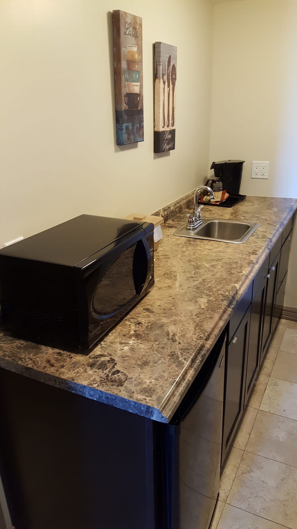 Desk, blackout drapes, iron/ironing board, free cribs/infant beds