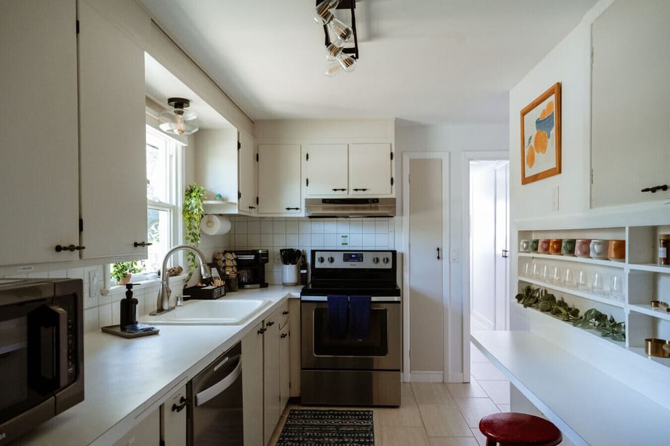 Fully stocked kitchen