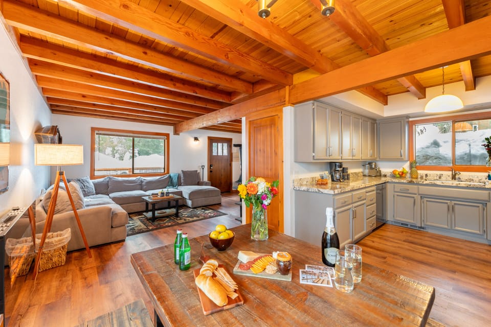 Open layout.
