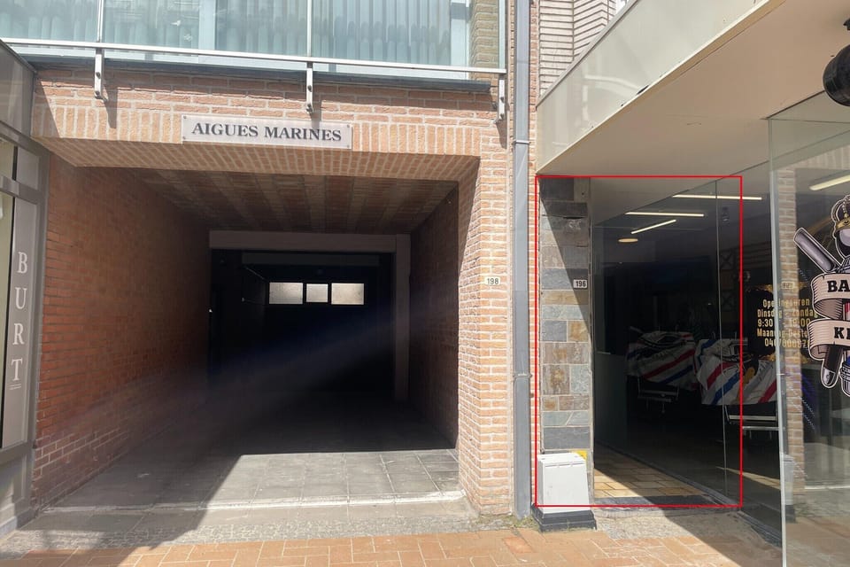Entrance / Reception