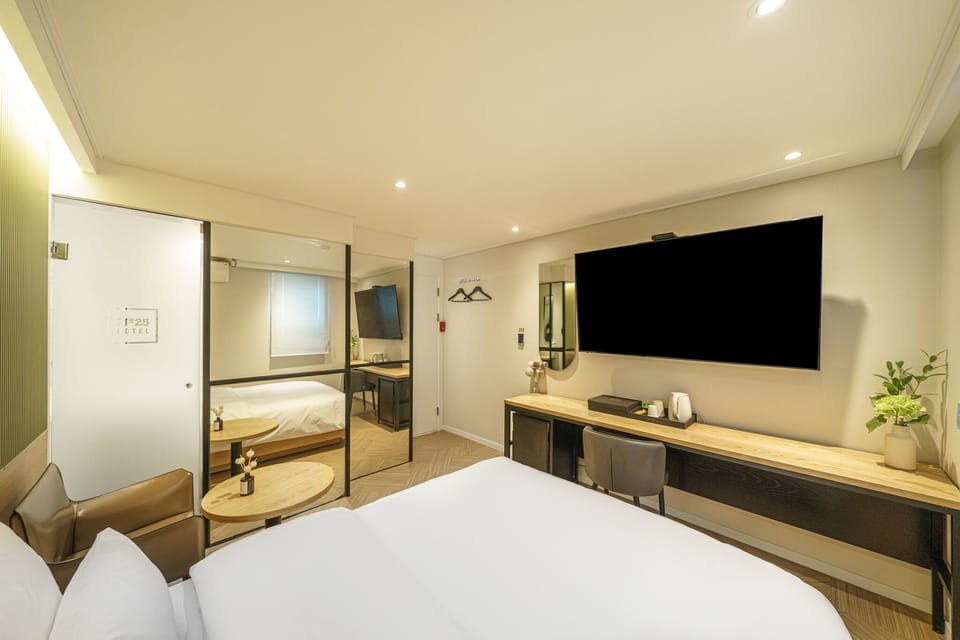 Deluxe Double Room | Premium bedding, memory foam beds, desk, laptop workspace