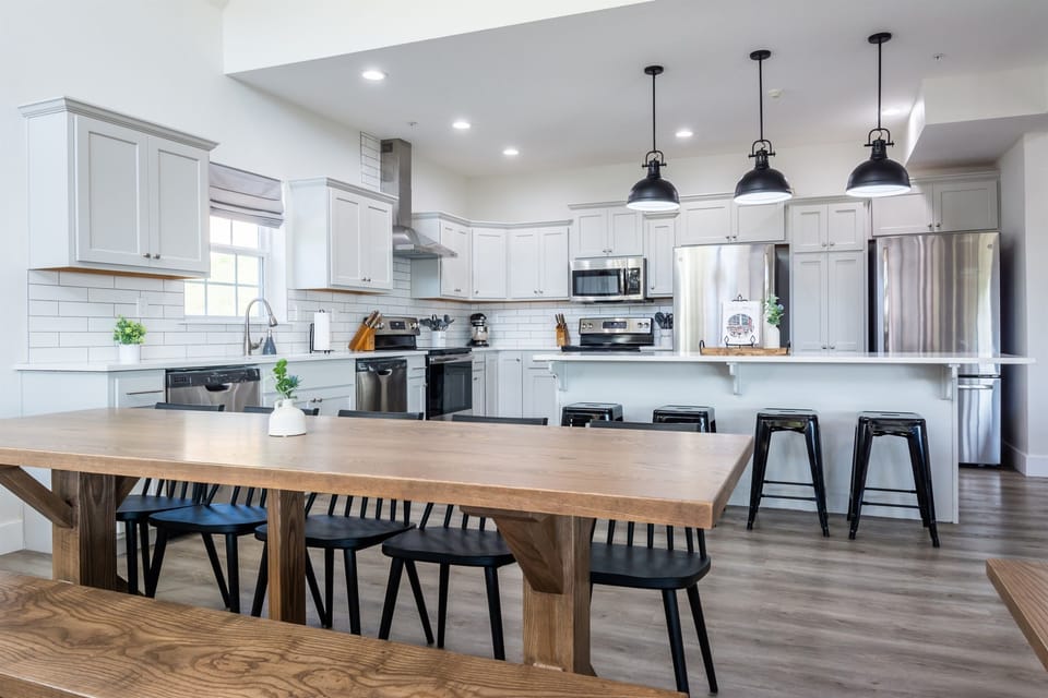 Open concept to kitchen and dining room for easy access
