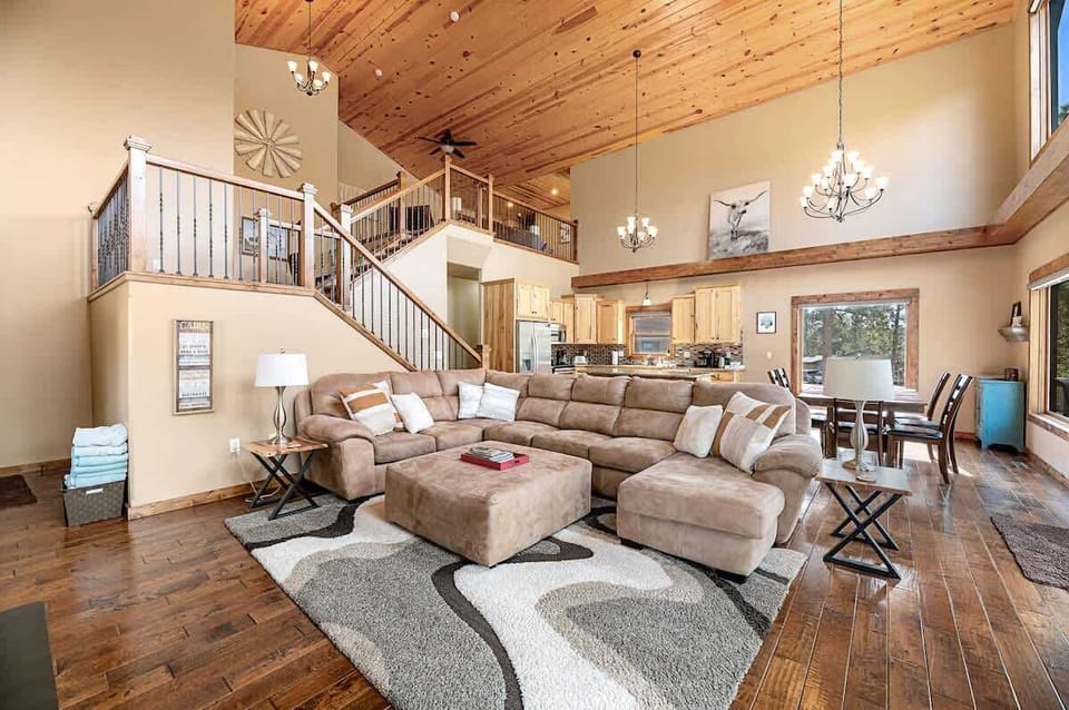Main floor living room