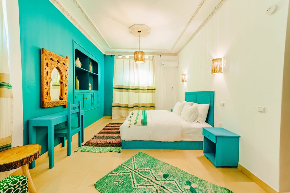 Traditional Double Room, Mountain View | Bathroom