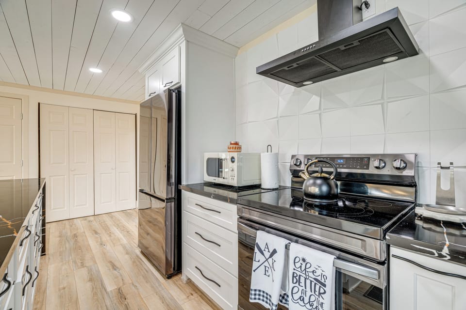 House (3 Bedrooms) | Interior