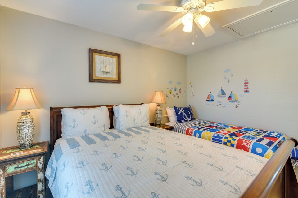 House (2 Bedrooms) | Interior