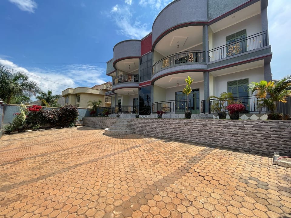 Apartment | Exterior