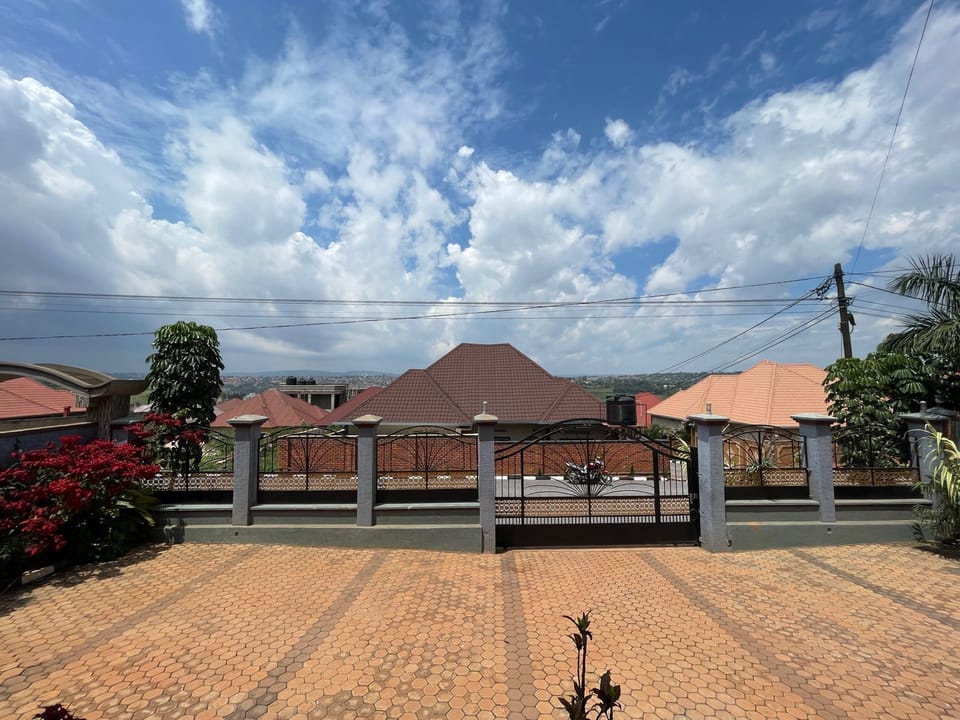 Apartment | Property grounds