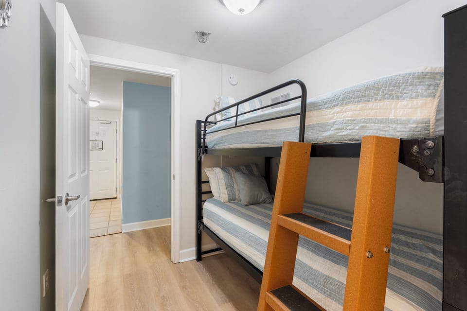 Bunk Room