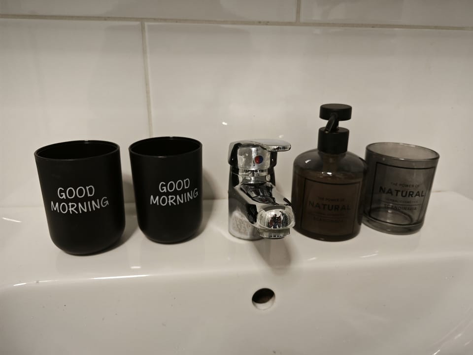 Bathroom amenities