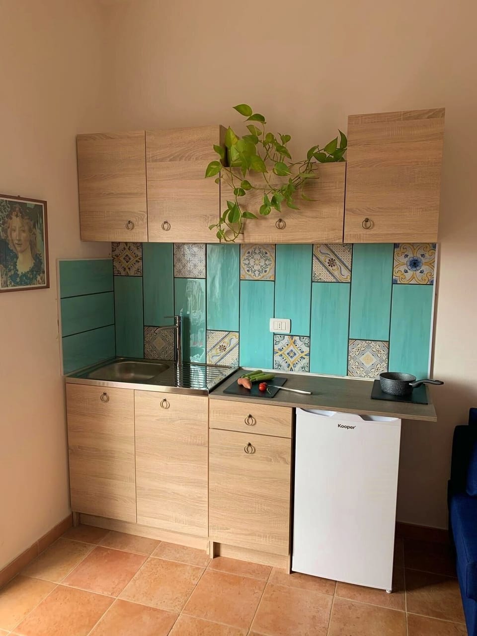 Panoramic Condo, 1 Double Bed with Sofa bed, Kitchenette, Mountain View | Private kitchen | Stovetop, electric kettle, cookware/dishes/utensils