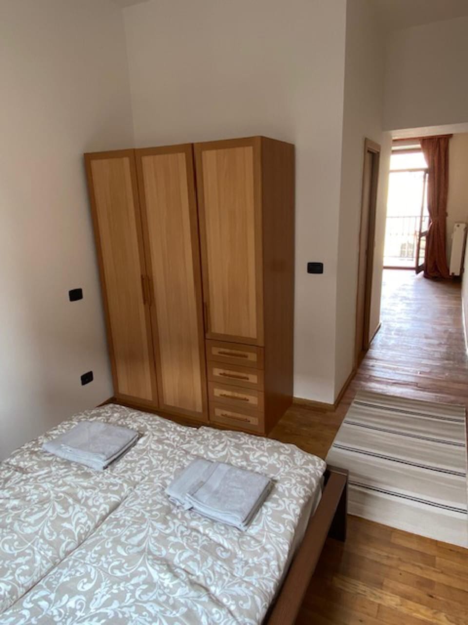 1 Bed Flat - Sleeps 2 - Pets - Smoking on Terrace Apartment in Prague