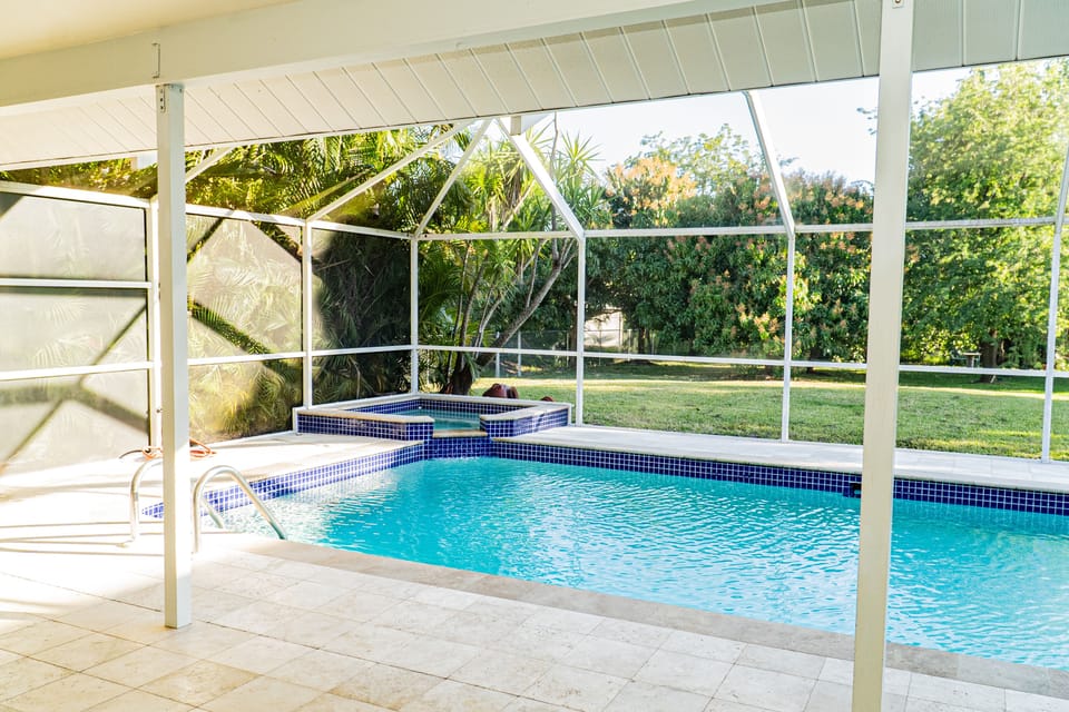 Fort Myers Pool View 2