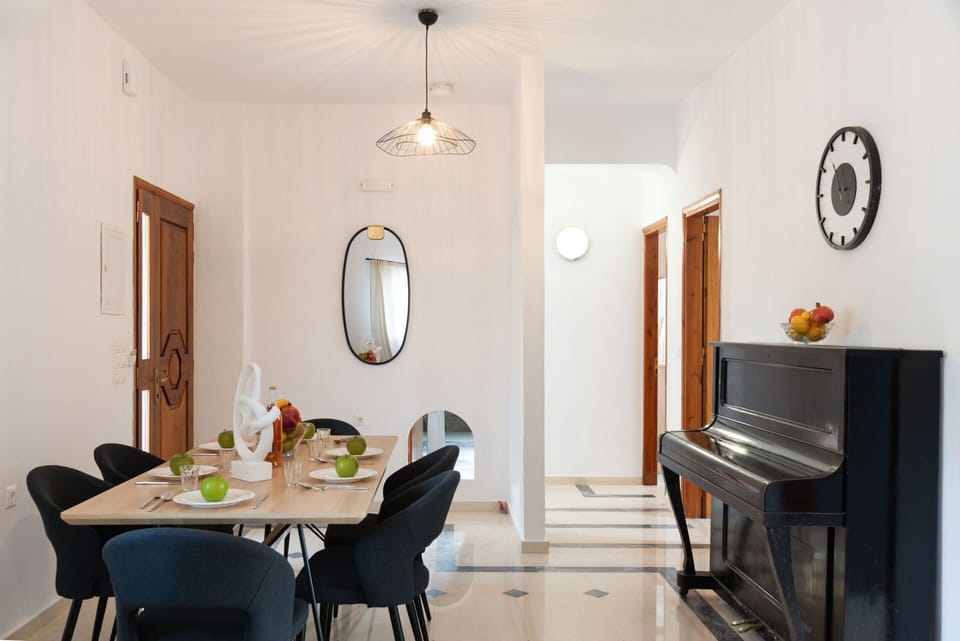 Dining Room, Living Room